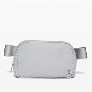 Lululemon Belt Bag (Fanny pack) LIKE NEW !!